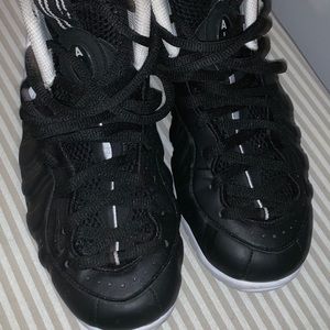 Mens Black Foamposites Only Wore Once
